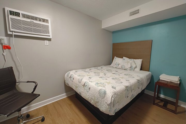 Room 19 of 47