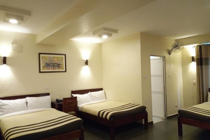 Room 16 of 21