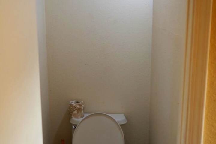 Room 17 of 69