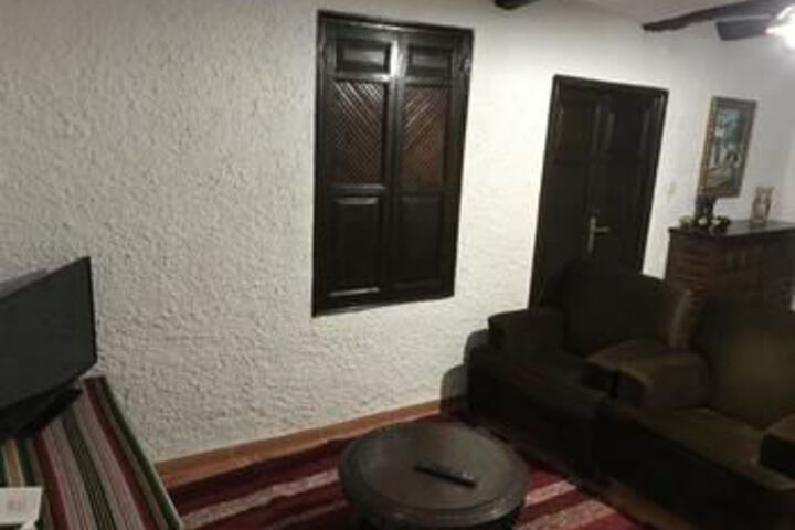 Room 16 of 20