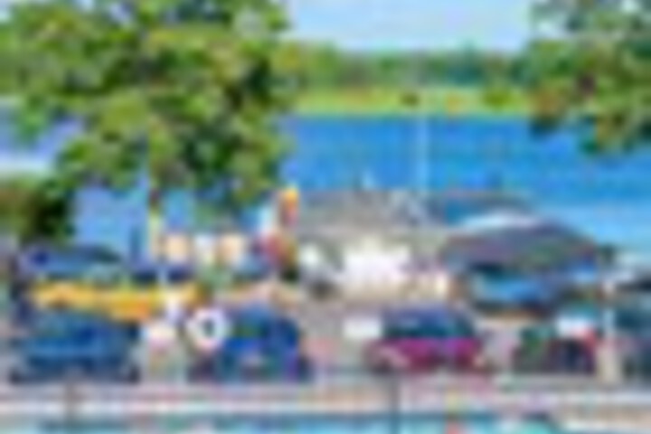 Pool 83 of 180