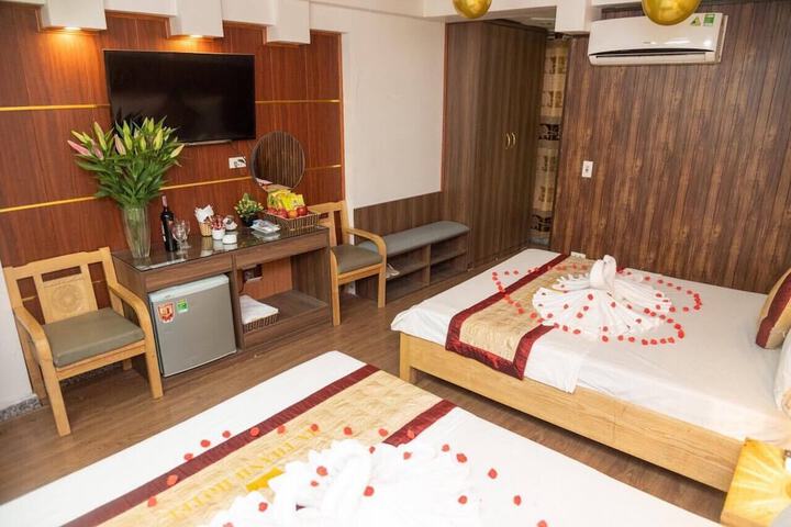Room 3 of 13
