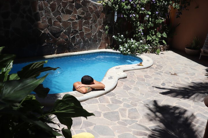 Pool 70 of 80
