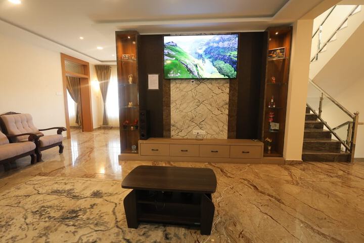 Hotel Interior 29 of 45