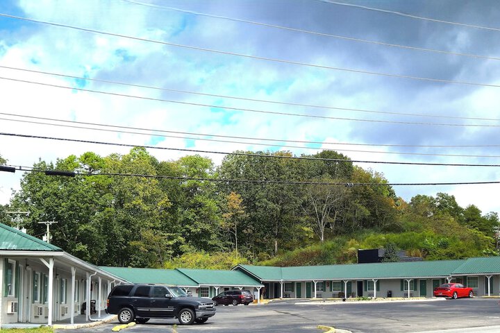 Property Grounds 33 of 35