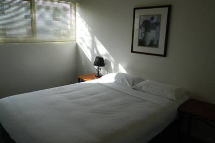 Room 12 of 26