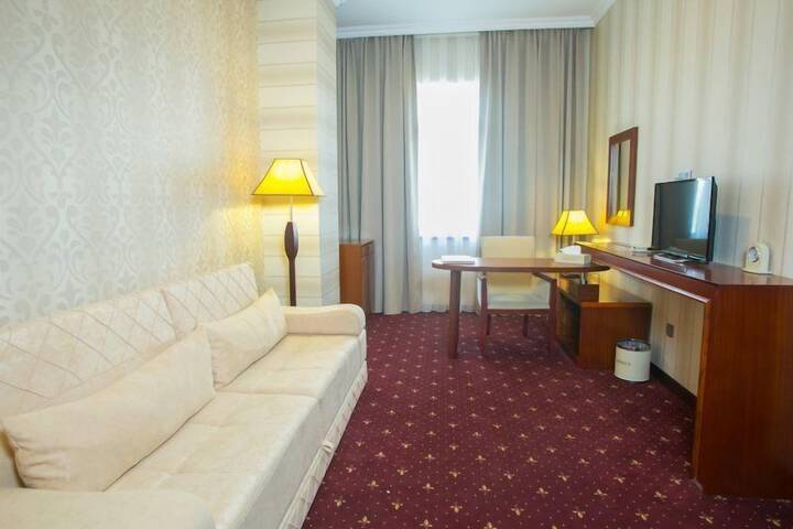 Room 26 of 67