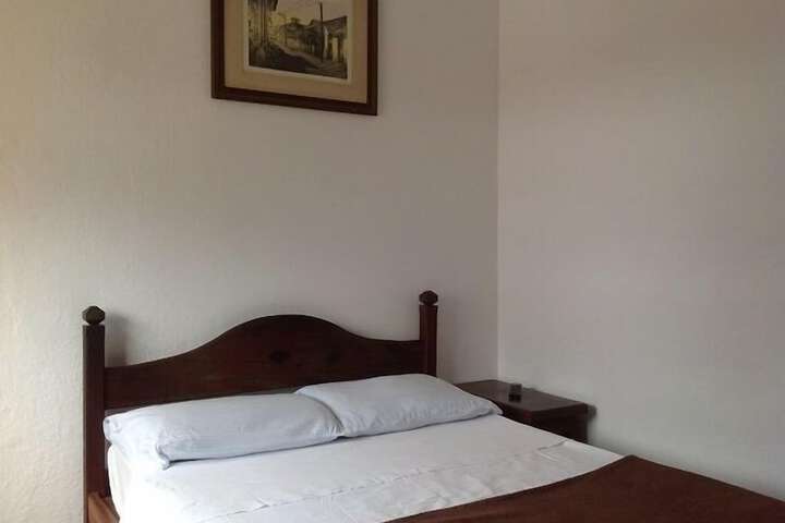 Room 14 of 32