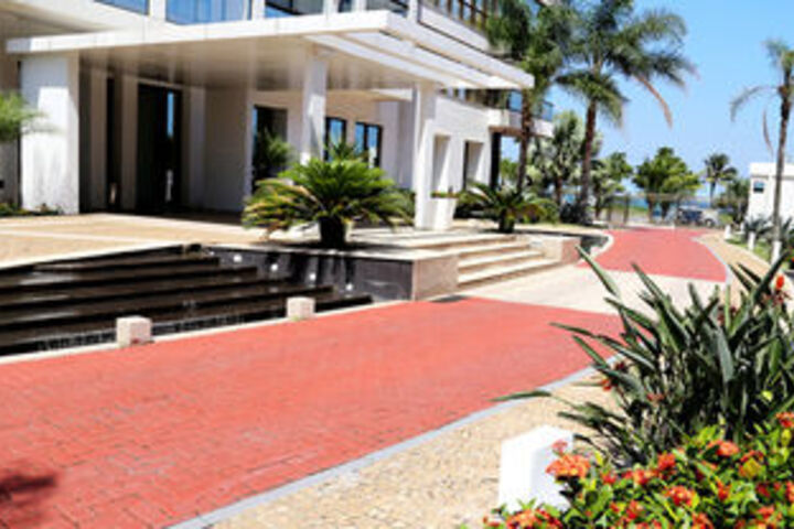Hotel 10 of 19