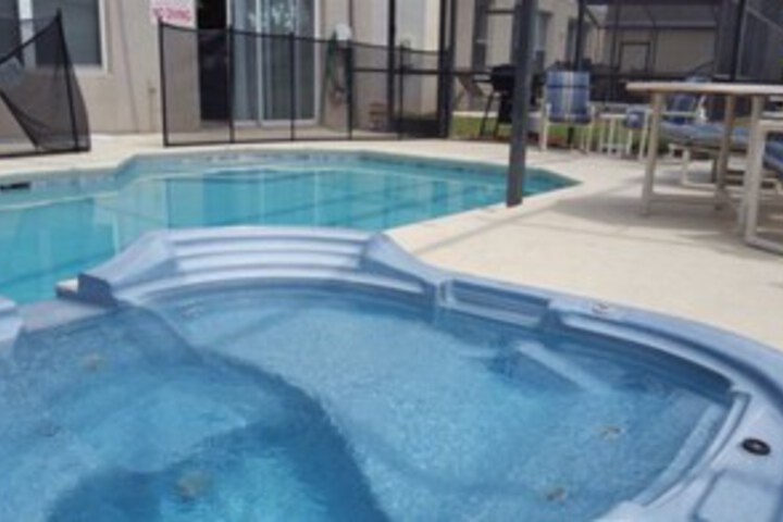 Pool 79 of 120