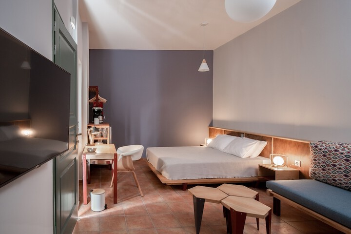 Room 8 of 23