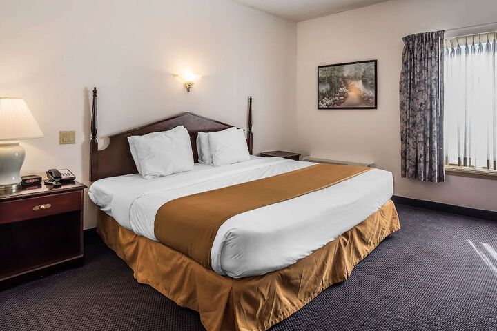 Upgrade Business Suite 2 Double Beds (7 of 14)