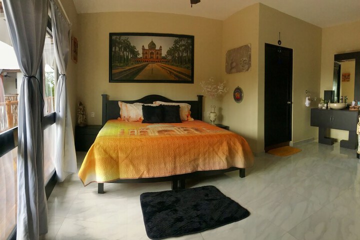 Room 38 of 115