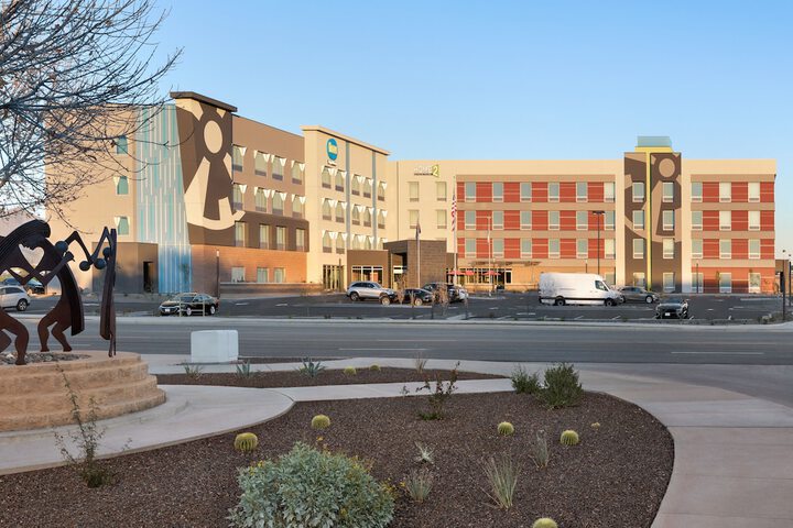 Home2 Suites by Hilton Scottsdale Salt River