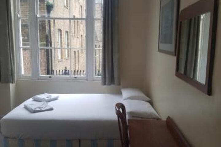 Fitzroylondon