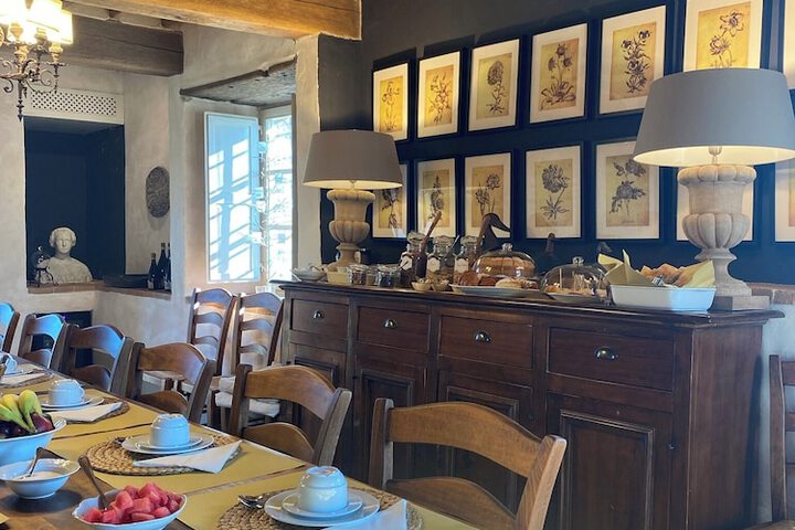 Breakfast/Coffee Service 71 of 129
