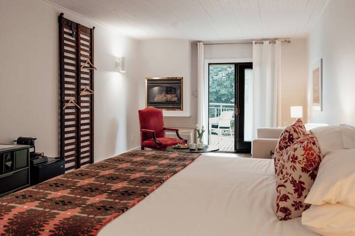 Room 19 of 68