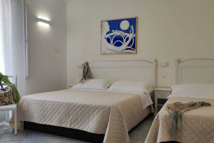 Room 20 of 40