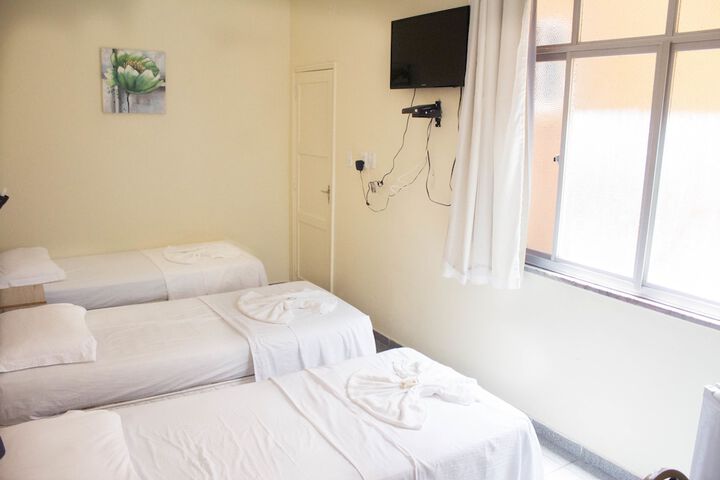 Room 6 of 22