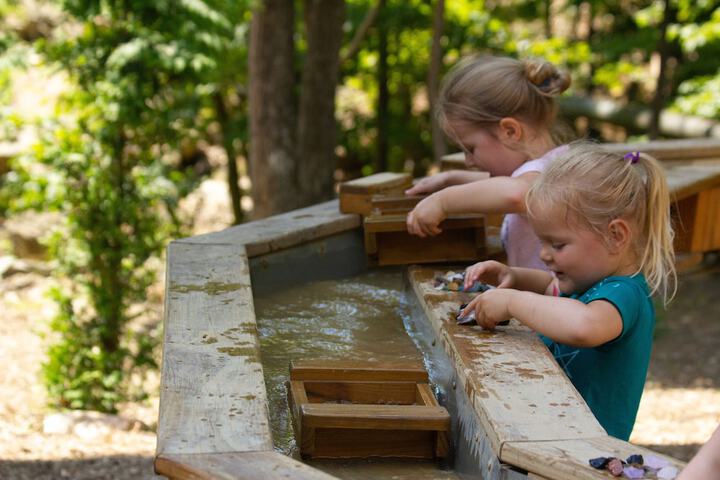 Childrens Activities 104 of 118