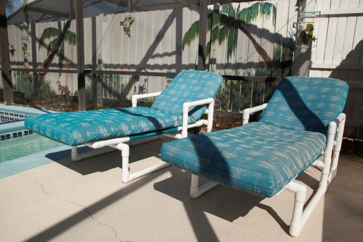 Sundeck 34 of 36