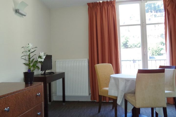Room 20 of 34
