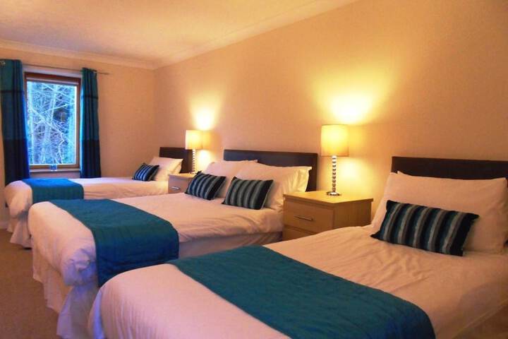 Room 2 of 88