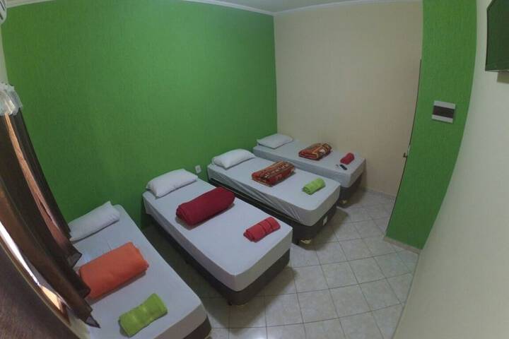 Room 9 of 38