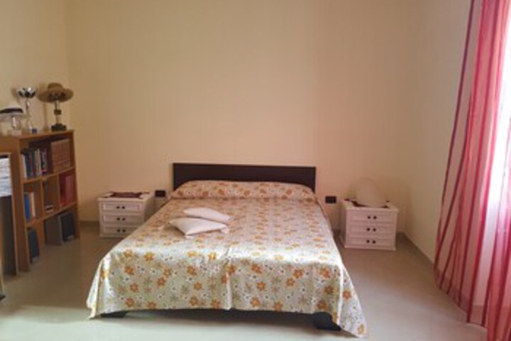 Room 65 of 92