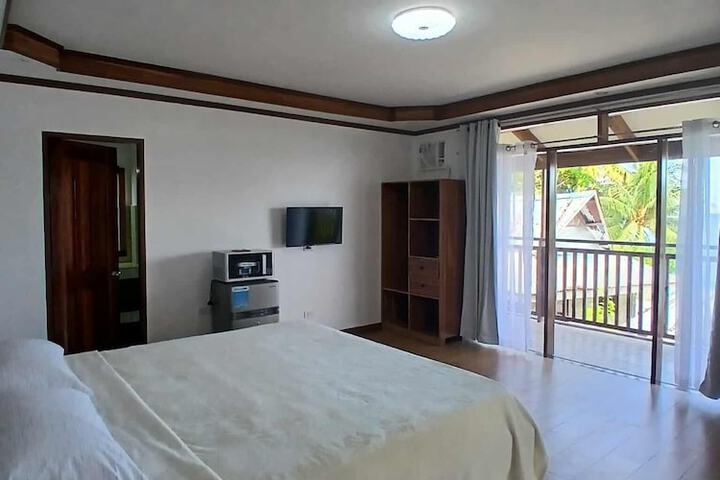Room 17 of 68