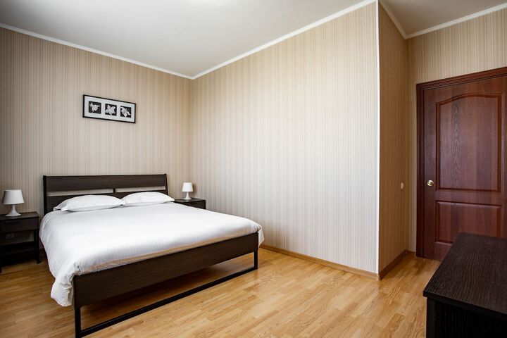 Room 18 of 50