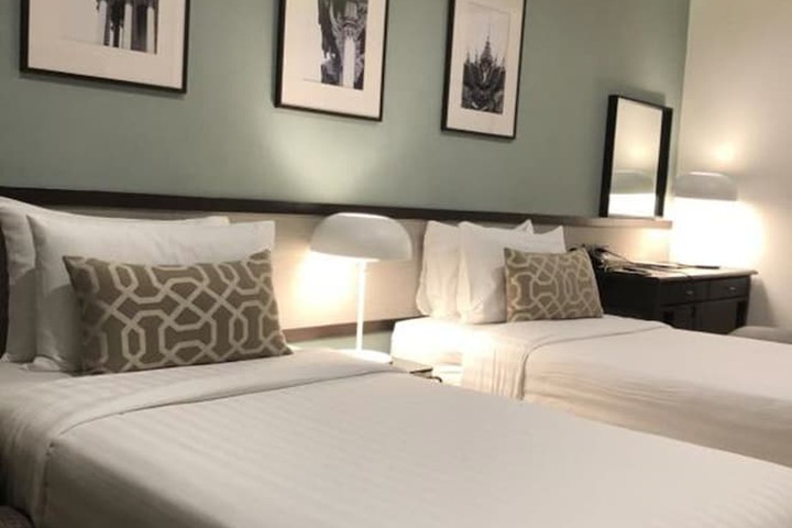 Room 17 of 92