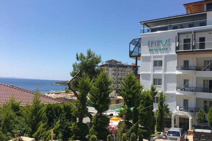 Hotel 2 of 72