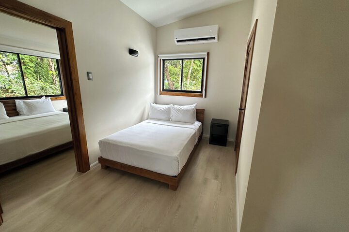 Room 3 of 36