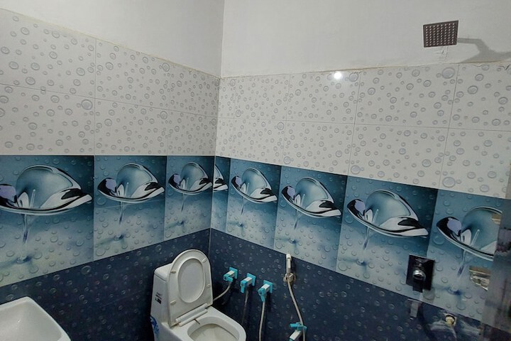 Room 20 of 25