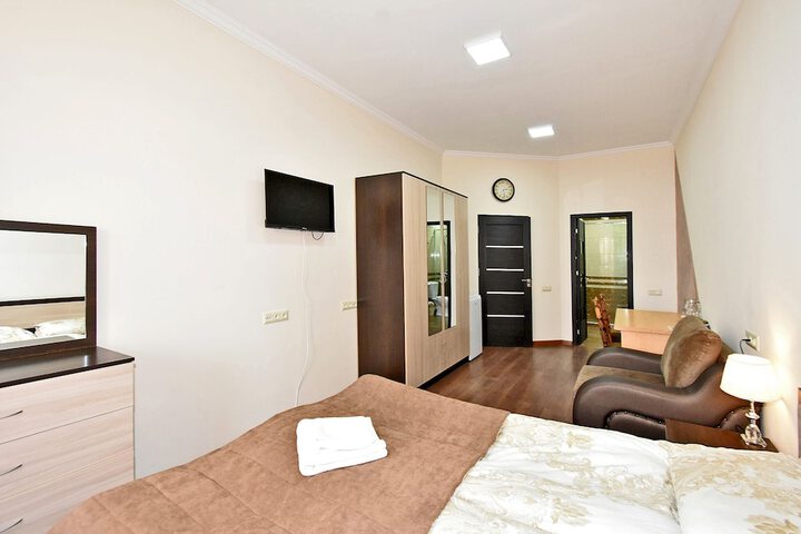 Room 30 of 101