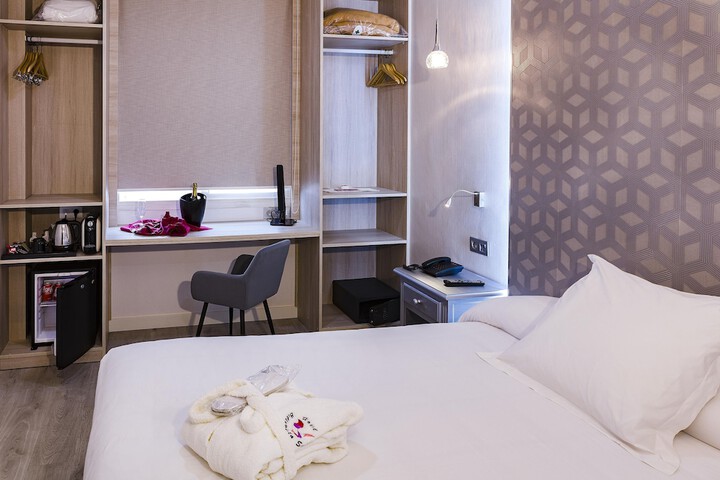 Room 21 of 72