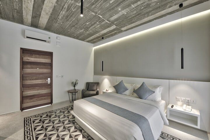 Room 14 of 44