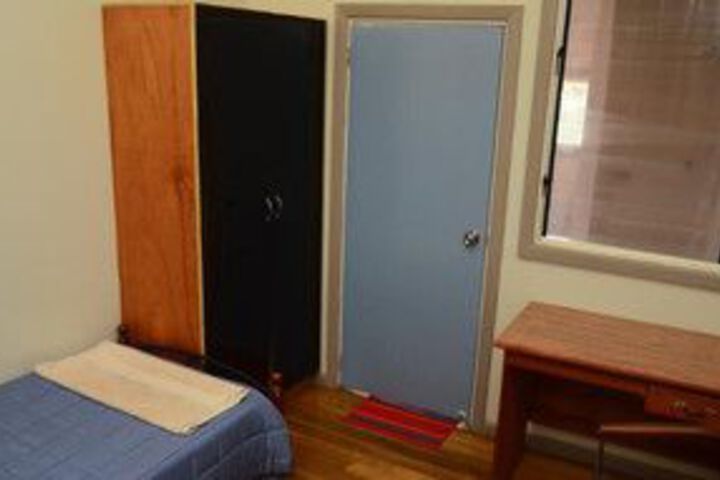 Room 14 of 24