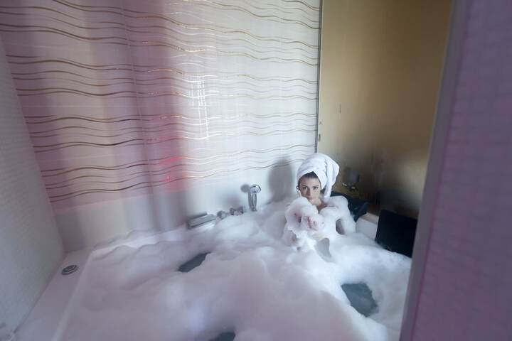 Hot Tub 47 of 87