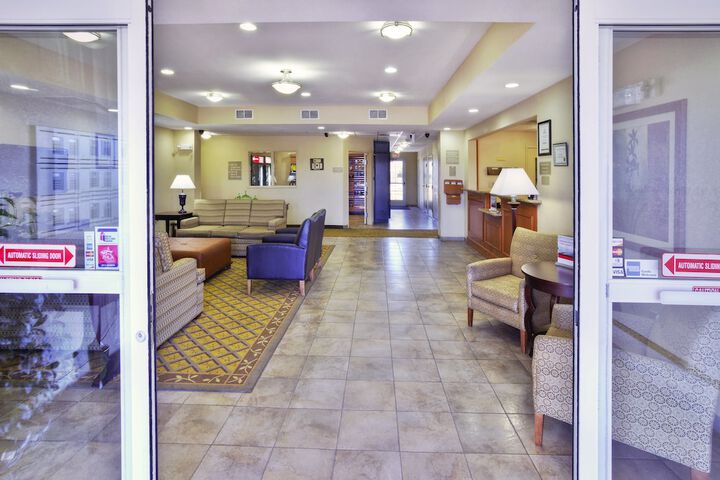Hotel 26 of 28