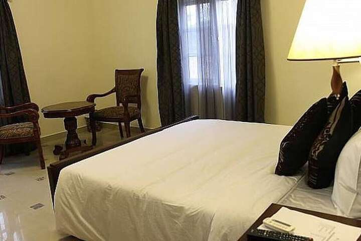 Room 3 of 14
