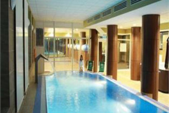 Pool 5 of 5