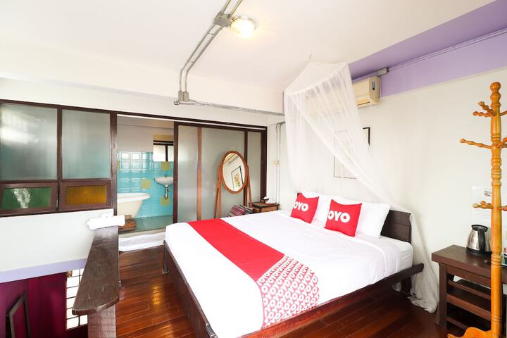 Room 16 of 37