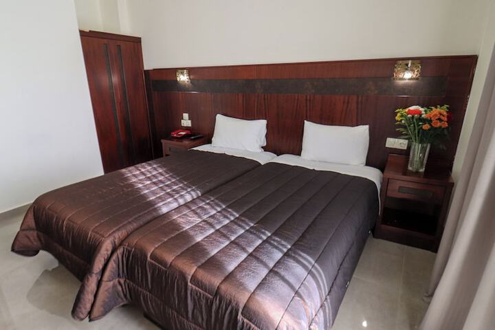 Room 14 of 31