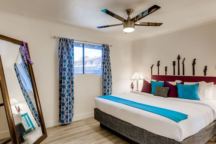 Room 14 of 42