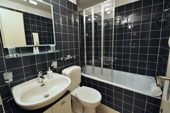 Clean Restrooms