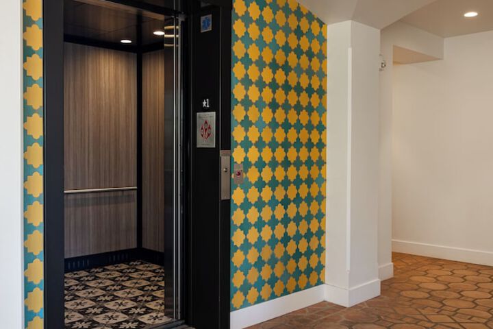 Hotel Interior 53 of 89