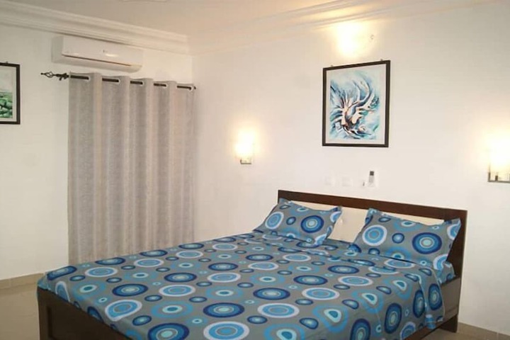 Room 28 of 67
