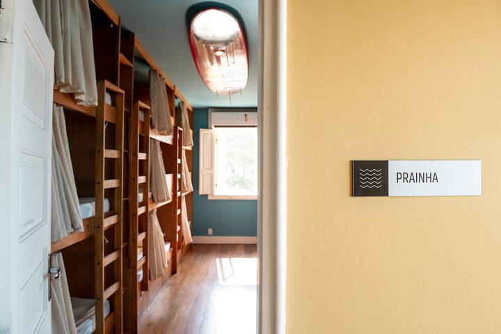 Room 33 of 115
